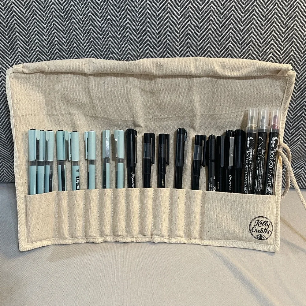 Kelly Creates Roll Up Canvas Pen/Brush  Case
